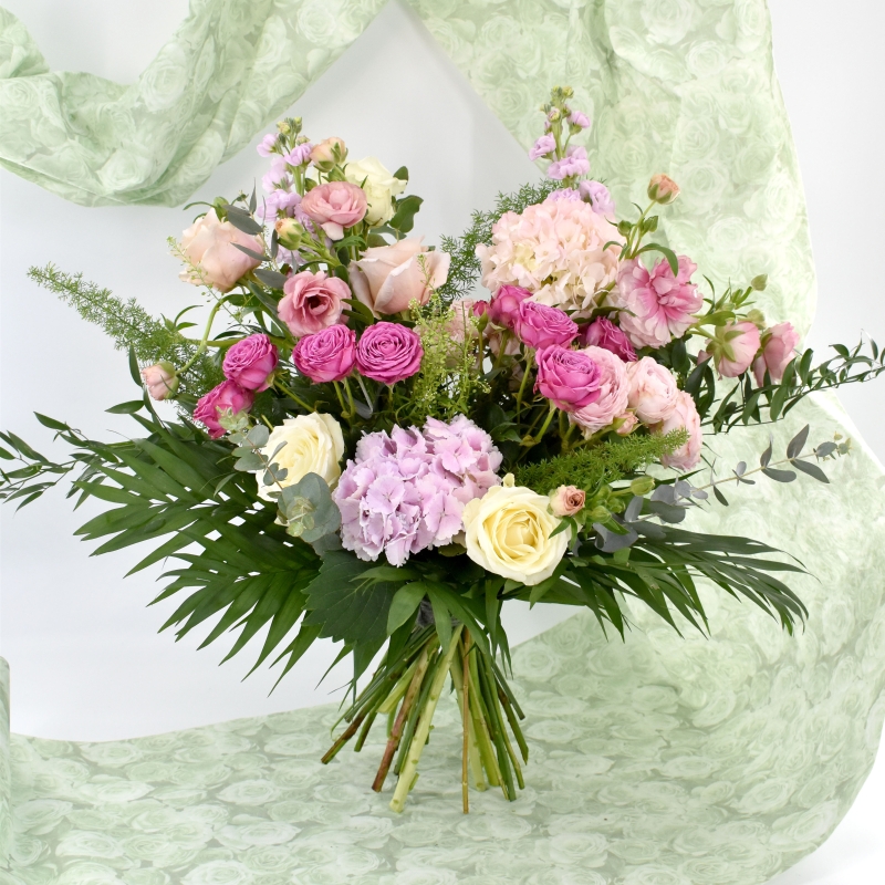 Pure Flowers of Distinction